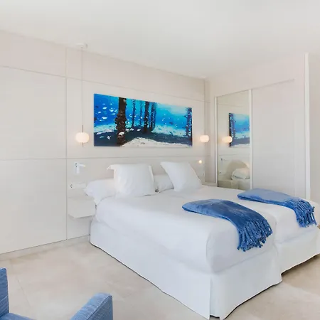 Iberostar Selection Santa Eulalia Adults-only Ibiza מלון