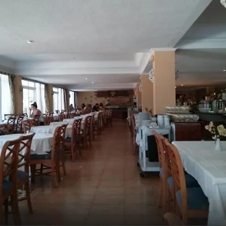 Iberostar Selection Santa Eulalia Adults-only Ibiza 4* Santa Eularia des Riu